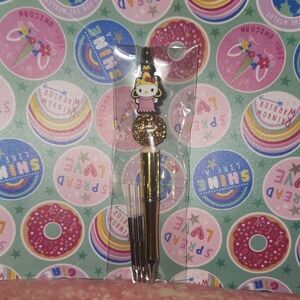 Hello Kitty Gold Glitter Pen with refilles